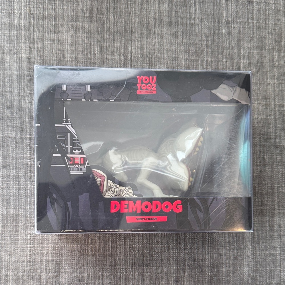 You Tooz Demodog Vinyl Figure Collectable Stranger Things